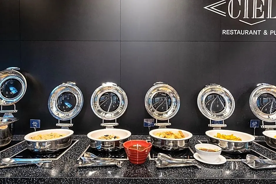 ****  Incheon Airport Legend Hotel South Korea