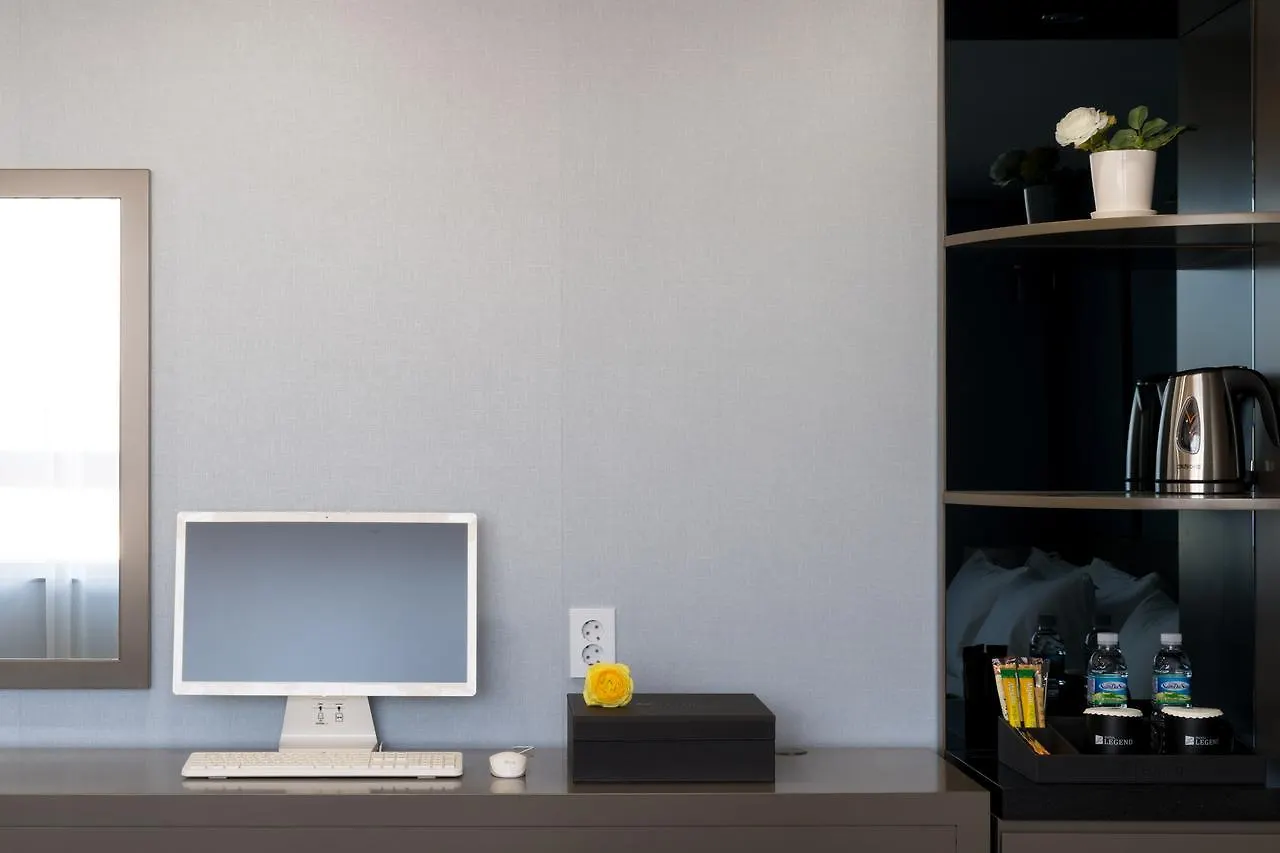 Incheon Airport Legend Hotel 4*,