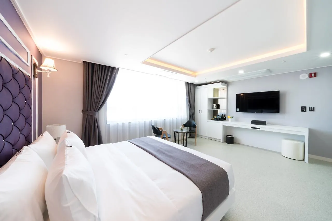 Incheon Airport Legend Hotel