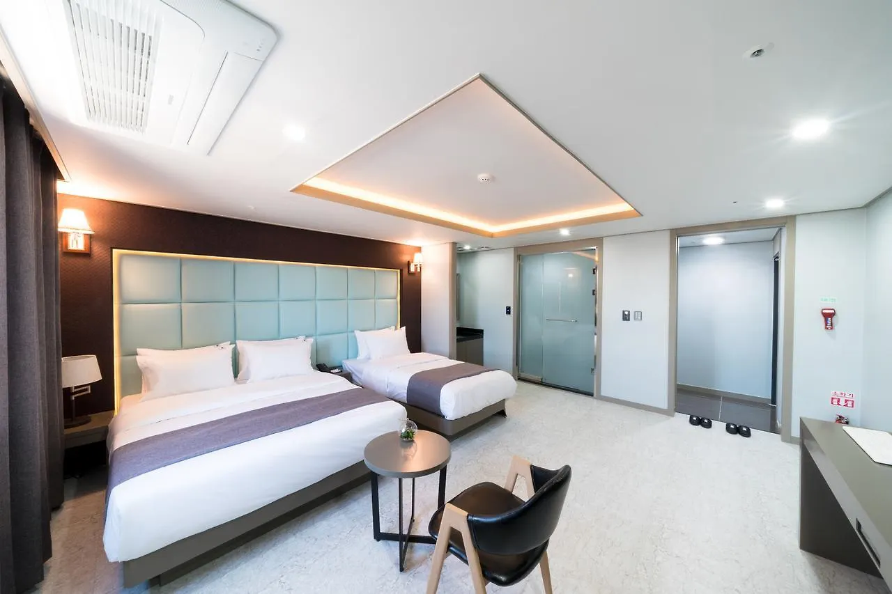 Incheon Airport Legend Hotel