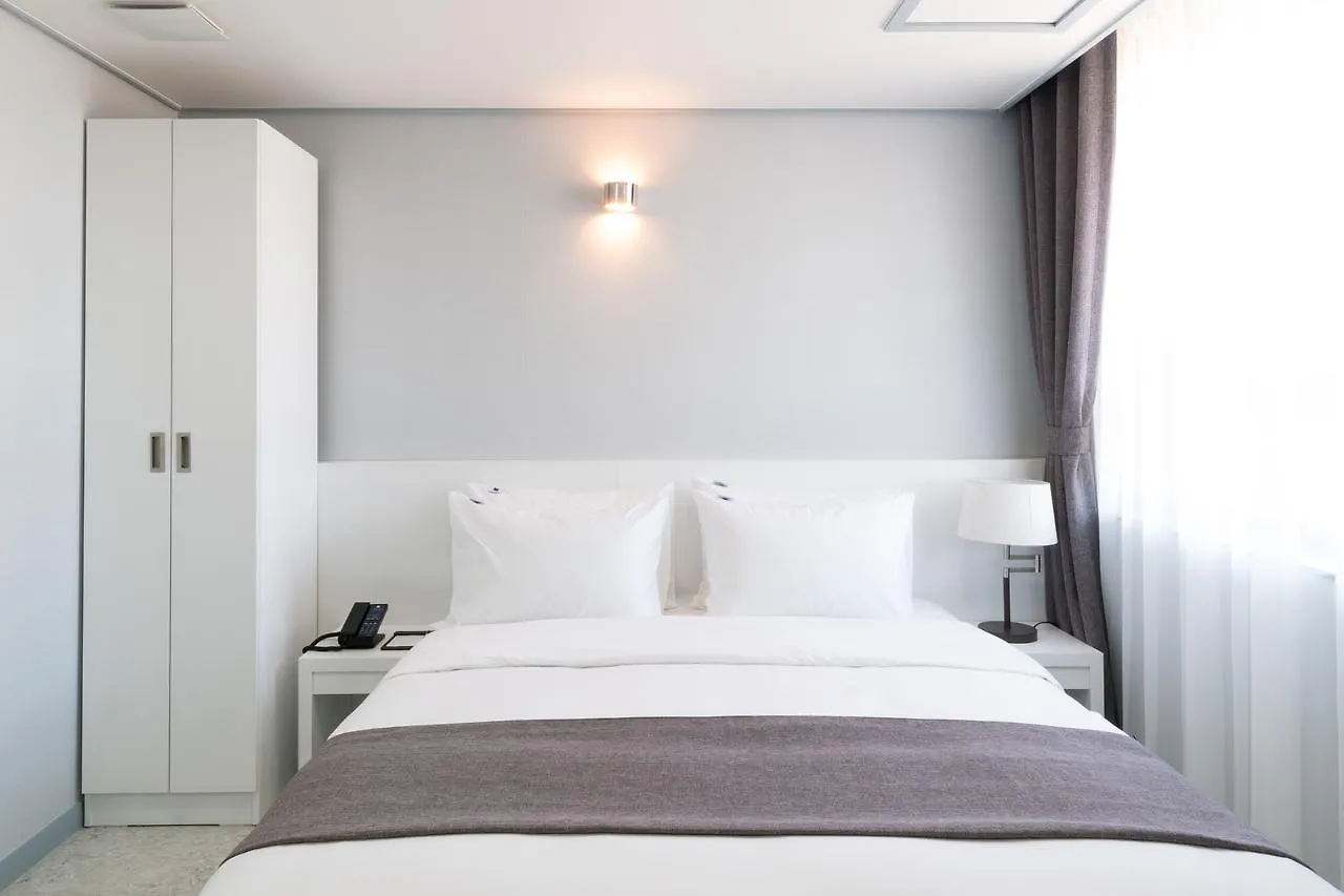 Incheon Airport Legend Hotel