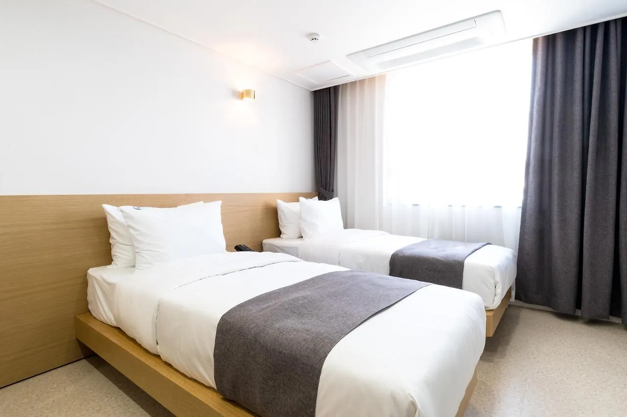 Incheon Airport Legend Hotel 4*,  대한민국